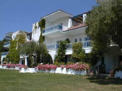 FAROS APARTMENTS